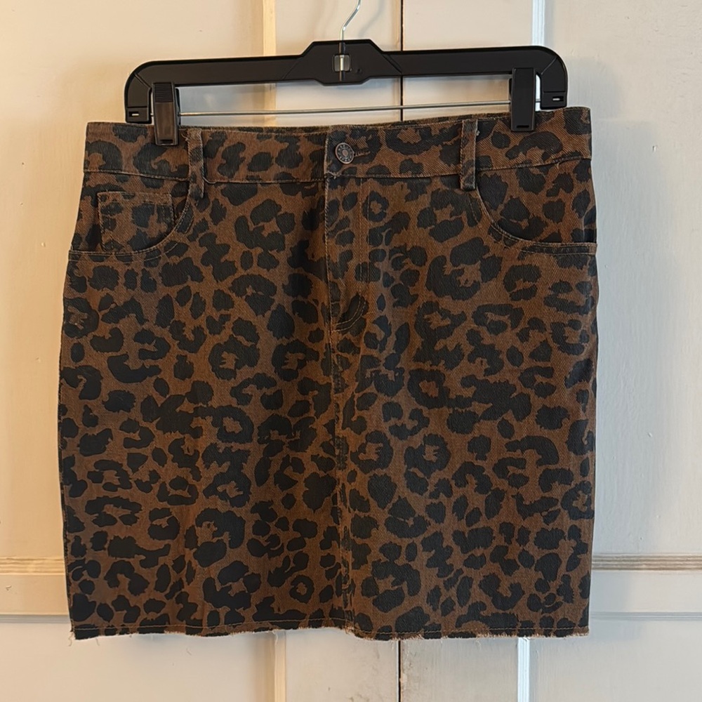 BNWT Leopard Print Skirt